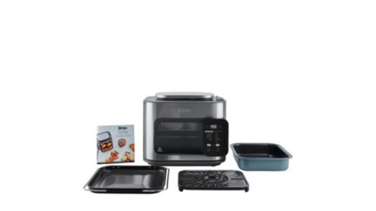 Ninja Multifunction 14 in 1 Oven & Air Fryer with Brownie Tin