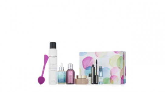 Tili Feel Fabulous Beauty Box