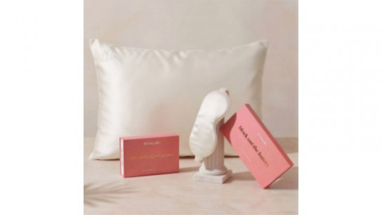 The Big Silk Pillowcase & Eye Mask Set