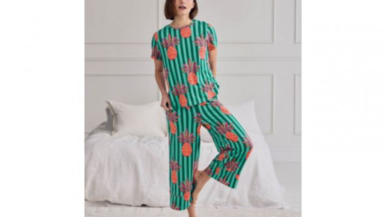Chelsea Peers Classic Short Sleeve Crew Neck Long PJ Set
