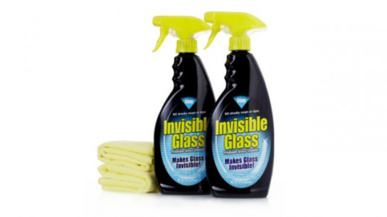 Invisible Glass Set of 2 x 650ml Spray Bottles with 2 Microfibre Cloths