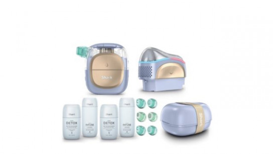 Shark FacialPro Glow & Depuffi with Additional Serums & Tips