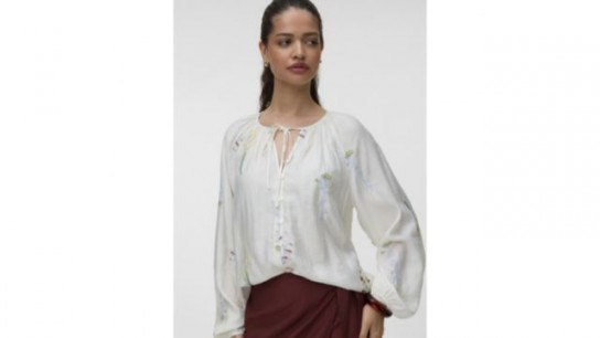 Vero Moda Lina Embroidered Detail Top