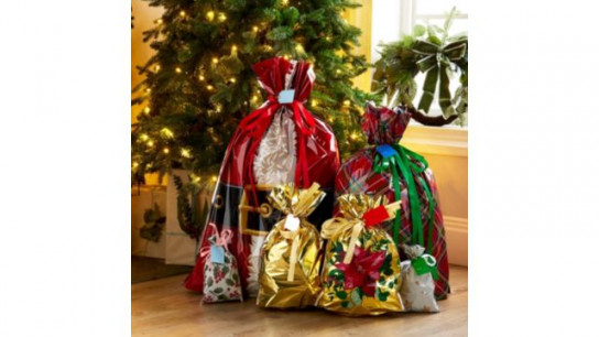 Perfect Present 50 Bags & Tags Traditional Bumper Set