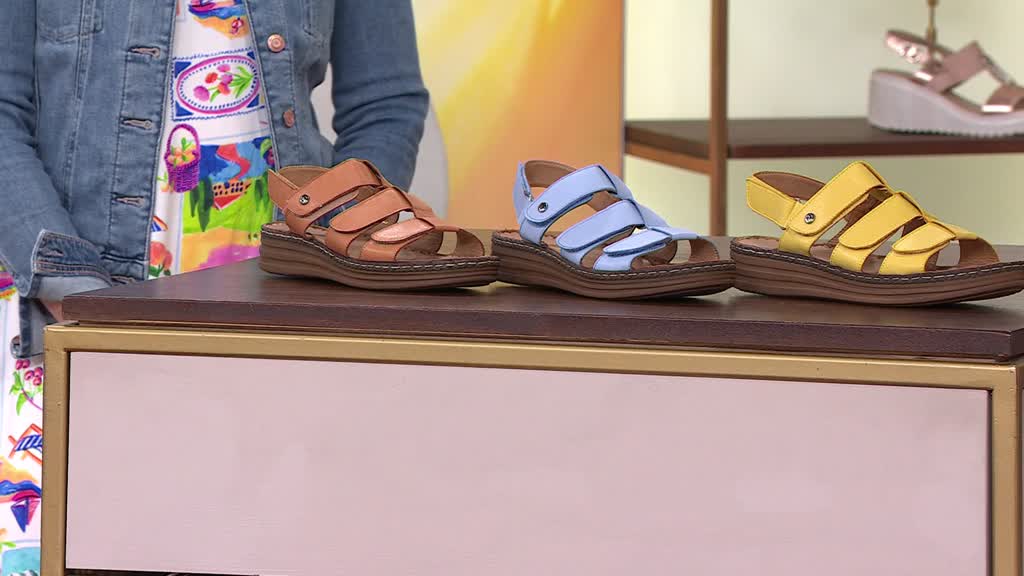 Adesso Footwear