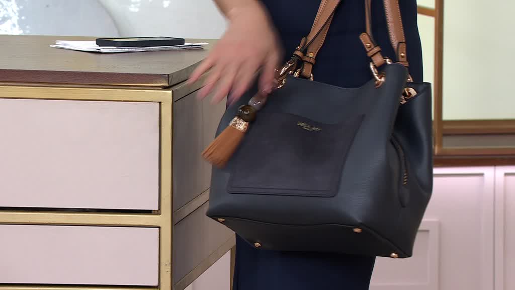 Handbag Must Haves